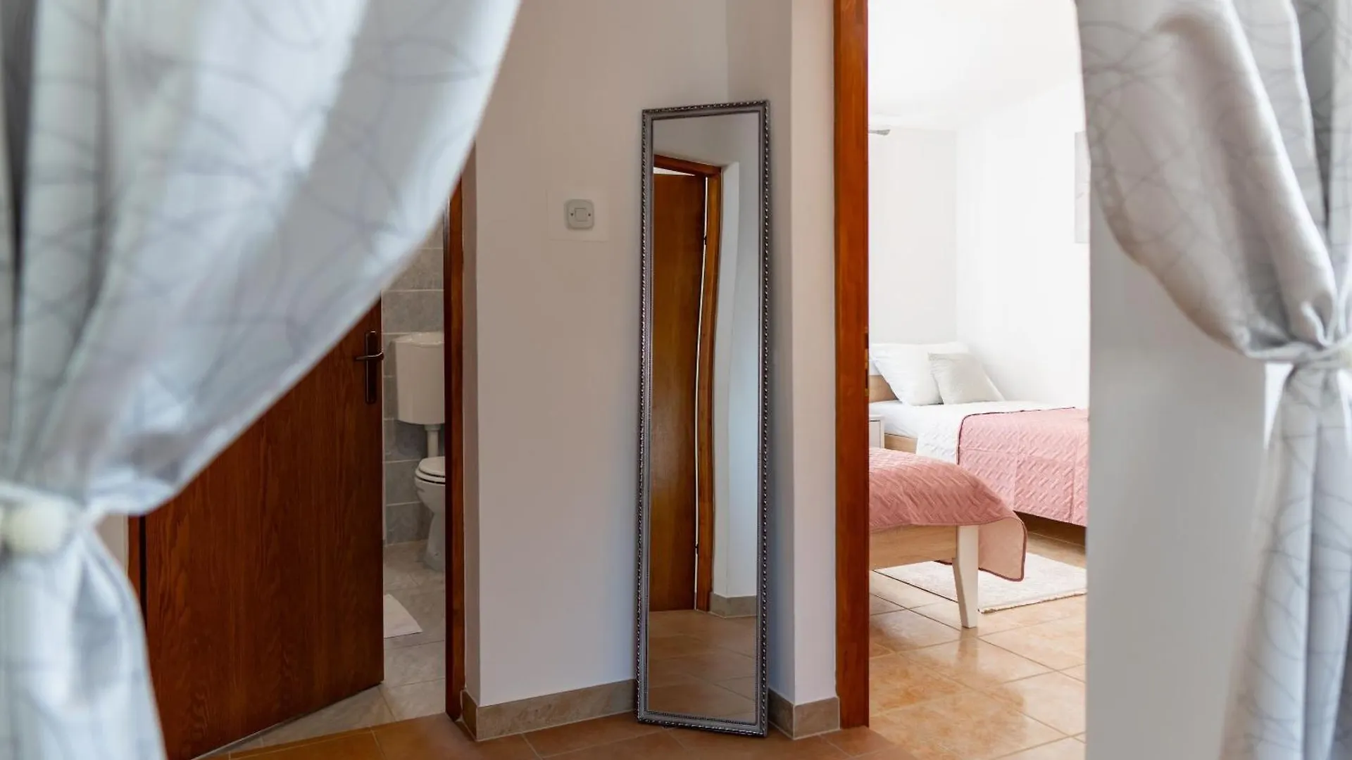 Apartment Sostaric 비르