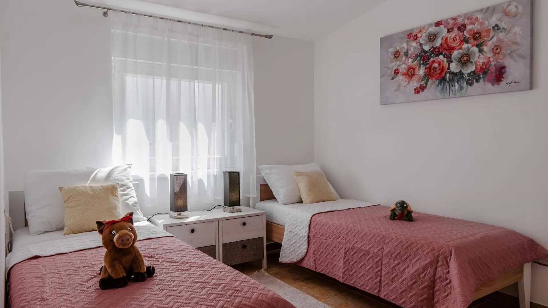 Apartment Sostaric 비르